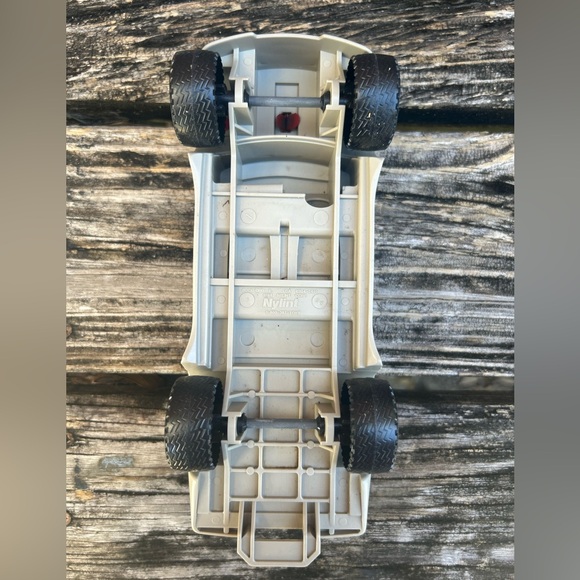 Vintage 1994 Nylint Bass Chaser Gone Fishin’ SUV & Pro Tour Golf SUV C9 - Picture 6 of 12